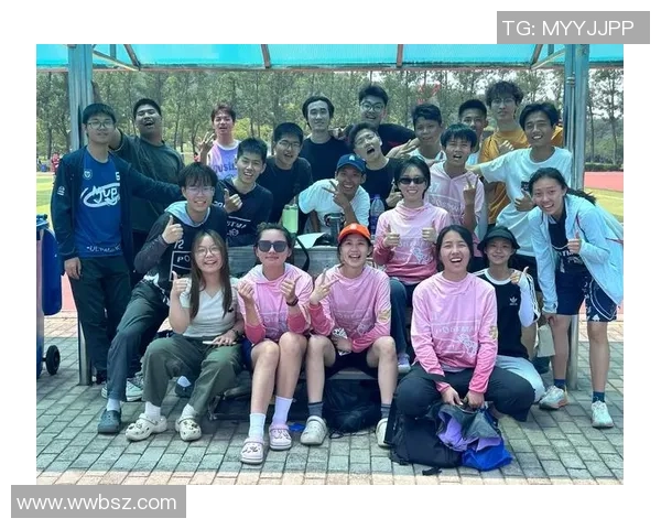 飞盘巨献:探秘武汉飞盘队的配合 飞盘巨献:探秘武汉飞盘队的配合